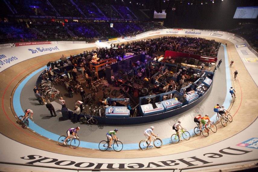 The Zesdaagse in Ahoy is the most highly six day cycling event of the world.