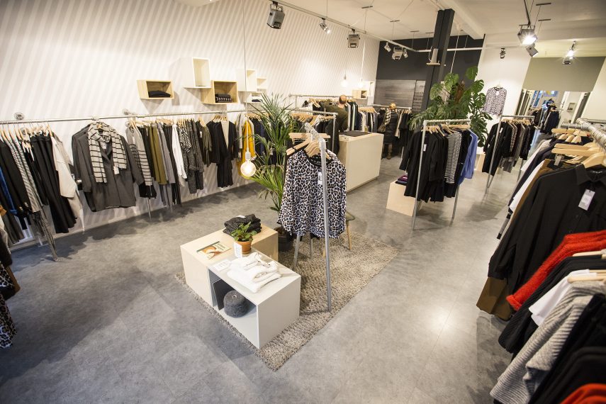 Winkel van modeontwerpster Joline Jolink gevestigd op de Nieuwe Binnenweg.