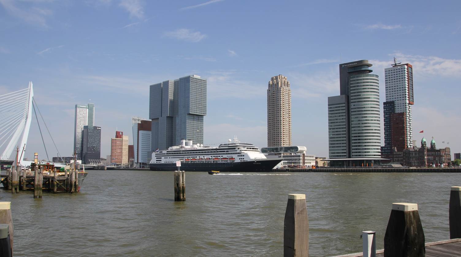 Cruise Port Rotterdam Rotterdam. Make it Happen.