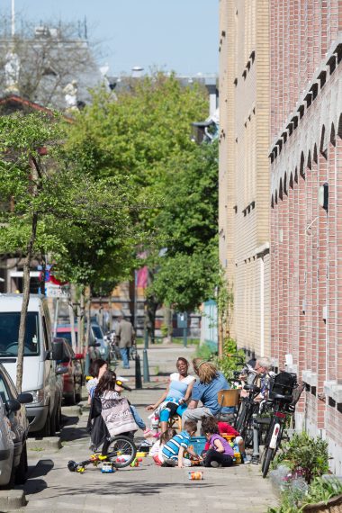 Sunny day at the district Oude Noorden.