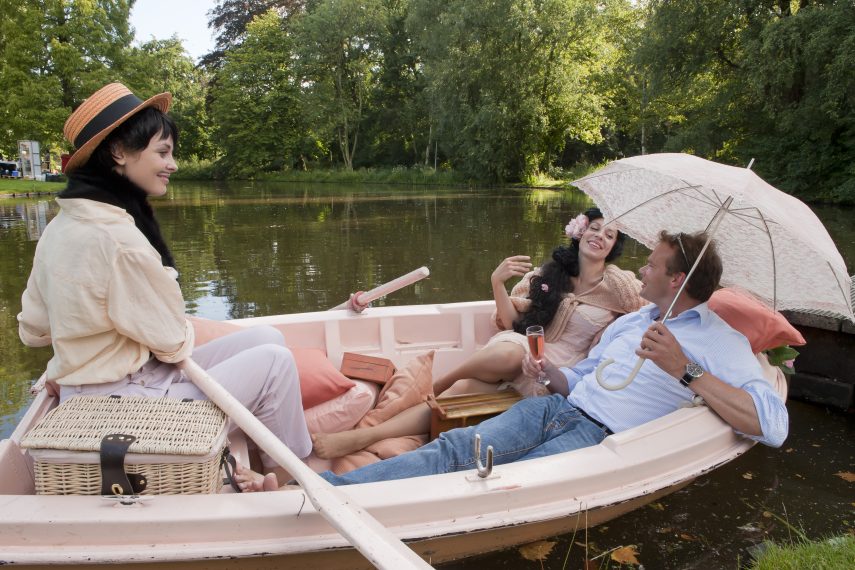 Rowboat romance at the Day of Romantic Music.