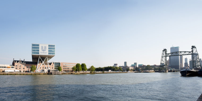 Het gebouw van Unilever op Antwerpsehoofd, Noorder Eiland. 