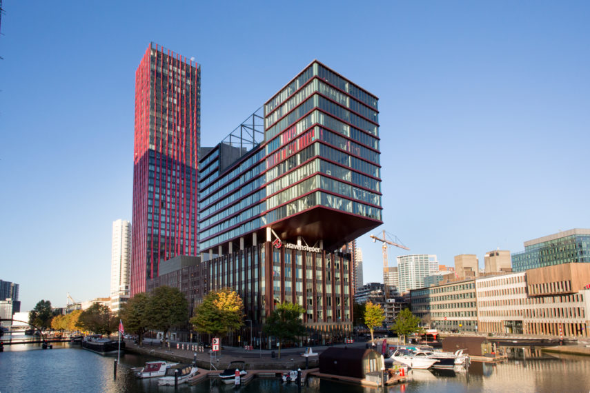 Red Apple & Havensteder Rotterdam.