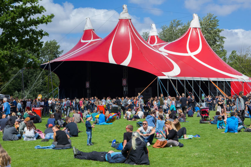 The audience during Metropolis Festival. 