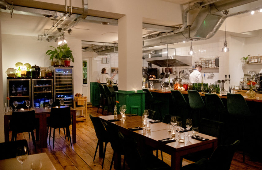 Interior Restaurant Fermin.