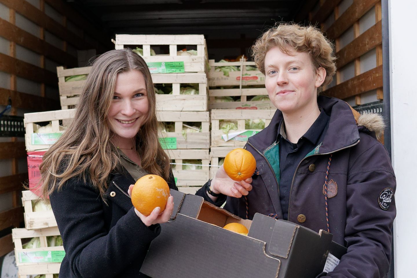 ZERO FOODWASTE ROTTERDAM DISTRIBUTES FOOD SURPLUS • Rotterdam. Make it ...