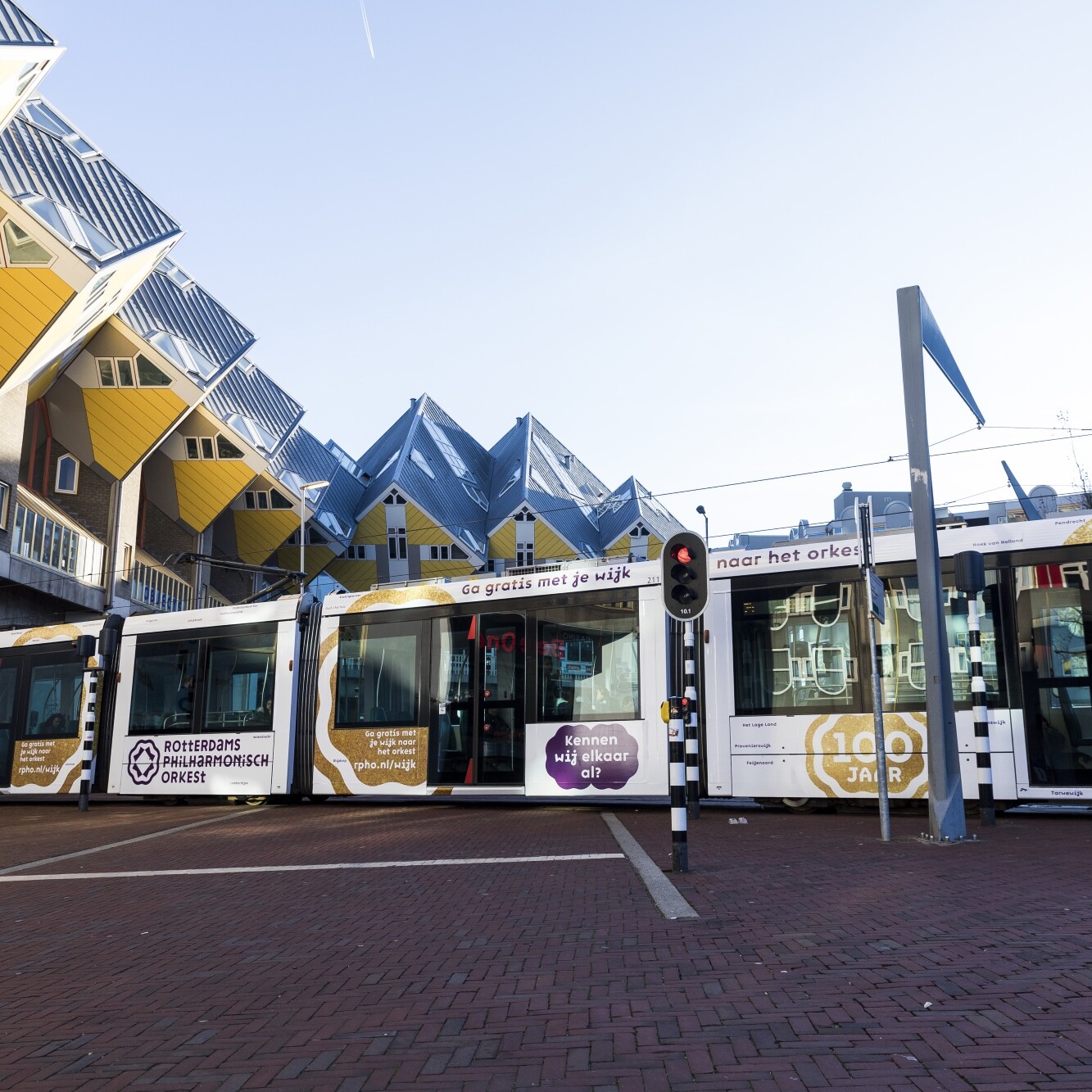 Tram driving near Cube houses in Rotterdam. Photo: Guido Pijper