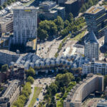 De Kubuswoningen gezien vanuit de lucht