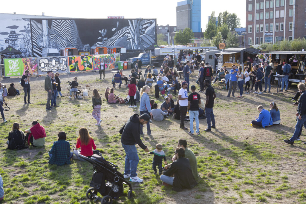 Het Rotterdam Street Culture Weekend in het Merwe-Vierhavengebied. 